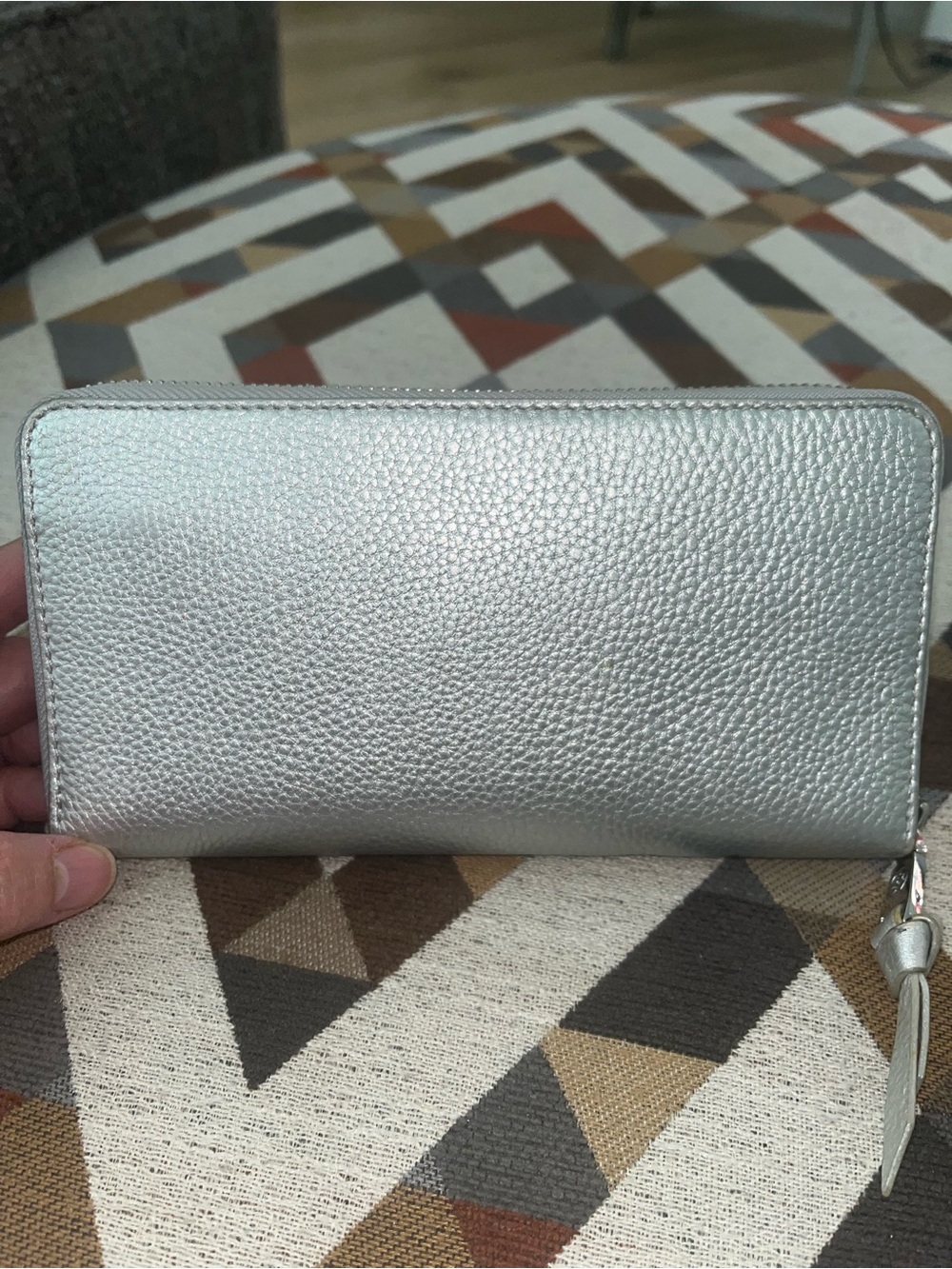 Tory Burch Silver Wallet - Picture 6 of 6
